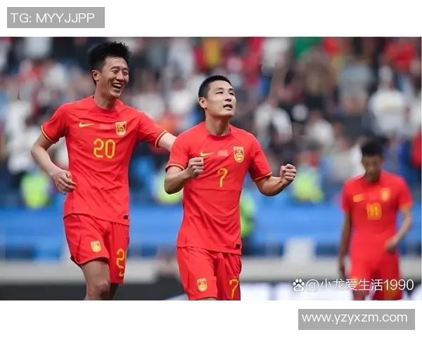 足球场上的兄弟情谊：明星球员之间的深厚友谊与默契合作